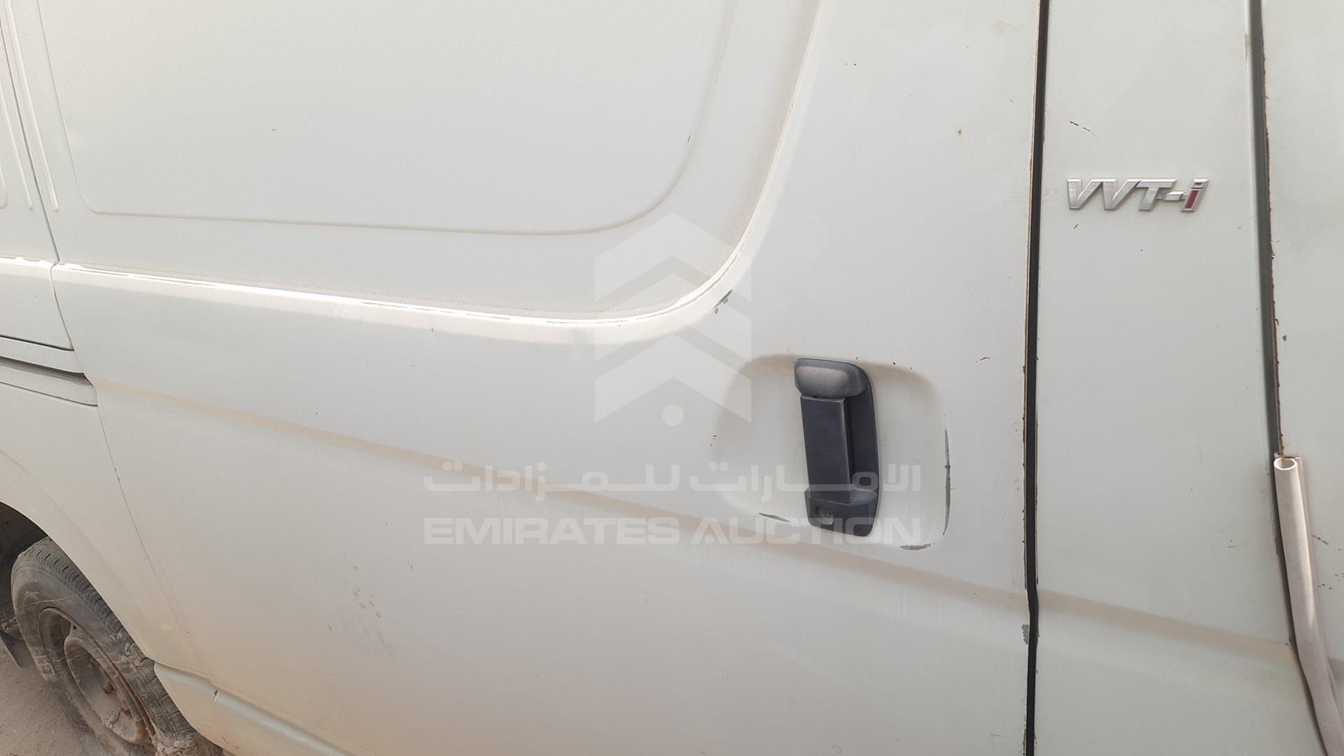 2007 TOYOTA HIACE VIN: JTFHX02P270016551