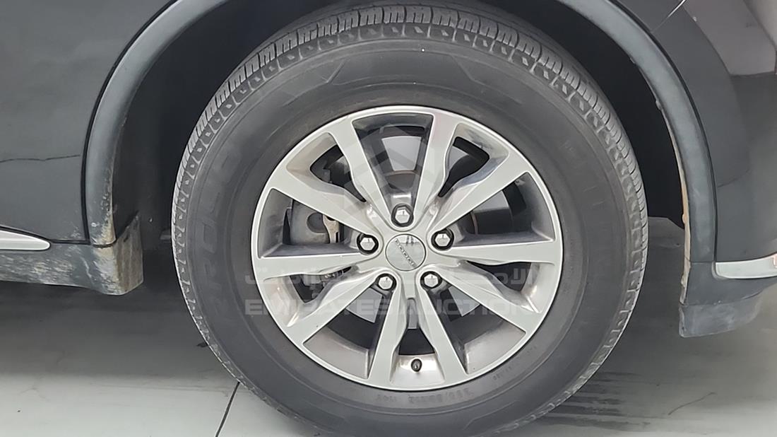 2015 Dodge Durango — Front Right Tyre — Photo 34