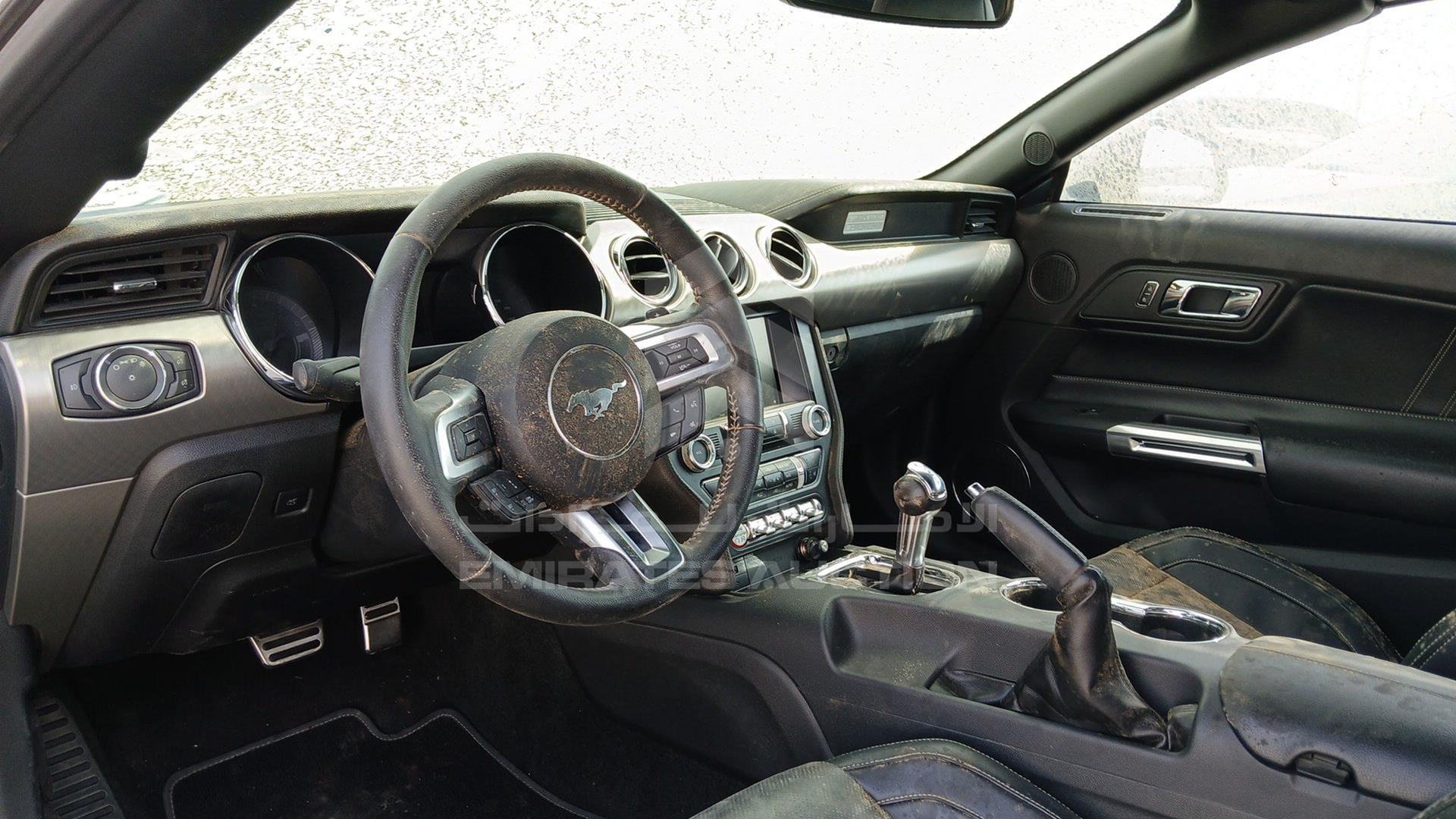 2015 FORD MUSTANG VIN: 1FATP8FF3F5328355