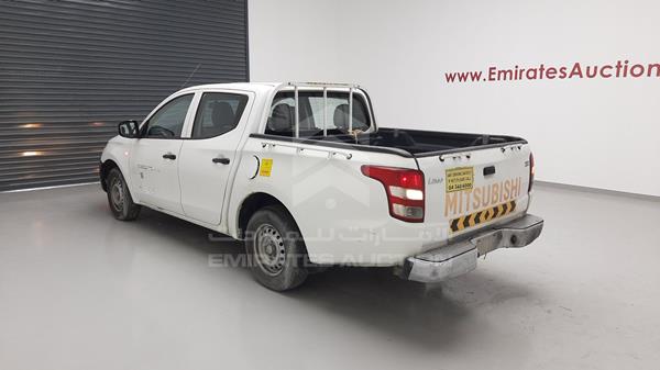 MMBJNKJ30GH045283 Mitsubishi L 200