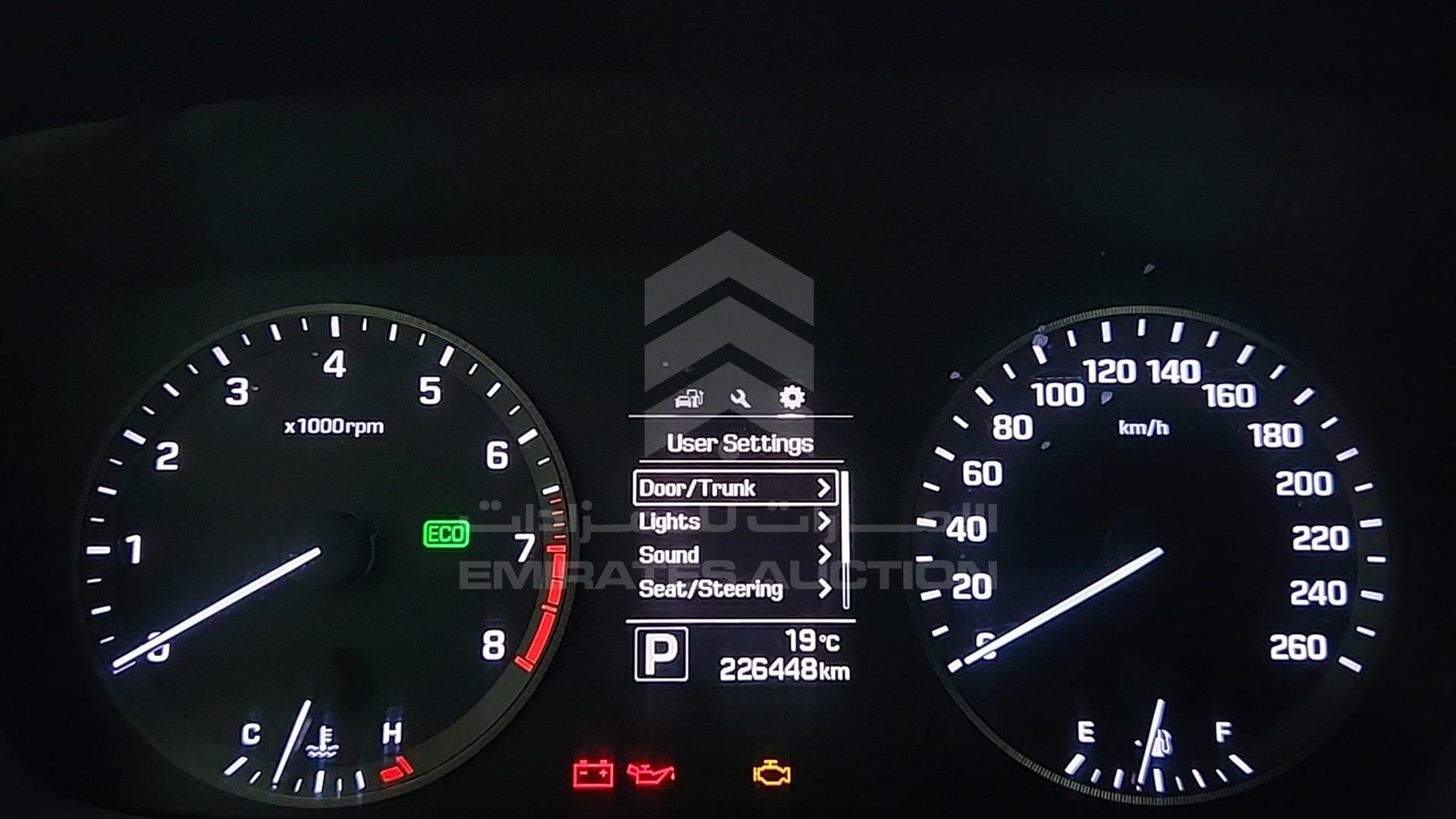 2016 HYUNDAI SONATA VIN: KMHE241G4GA109113