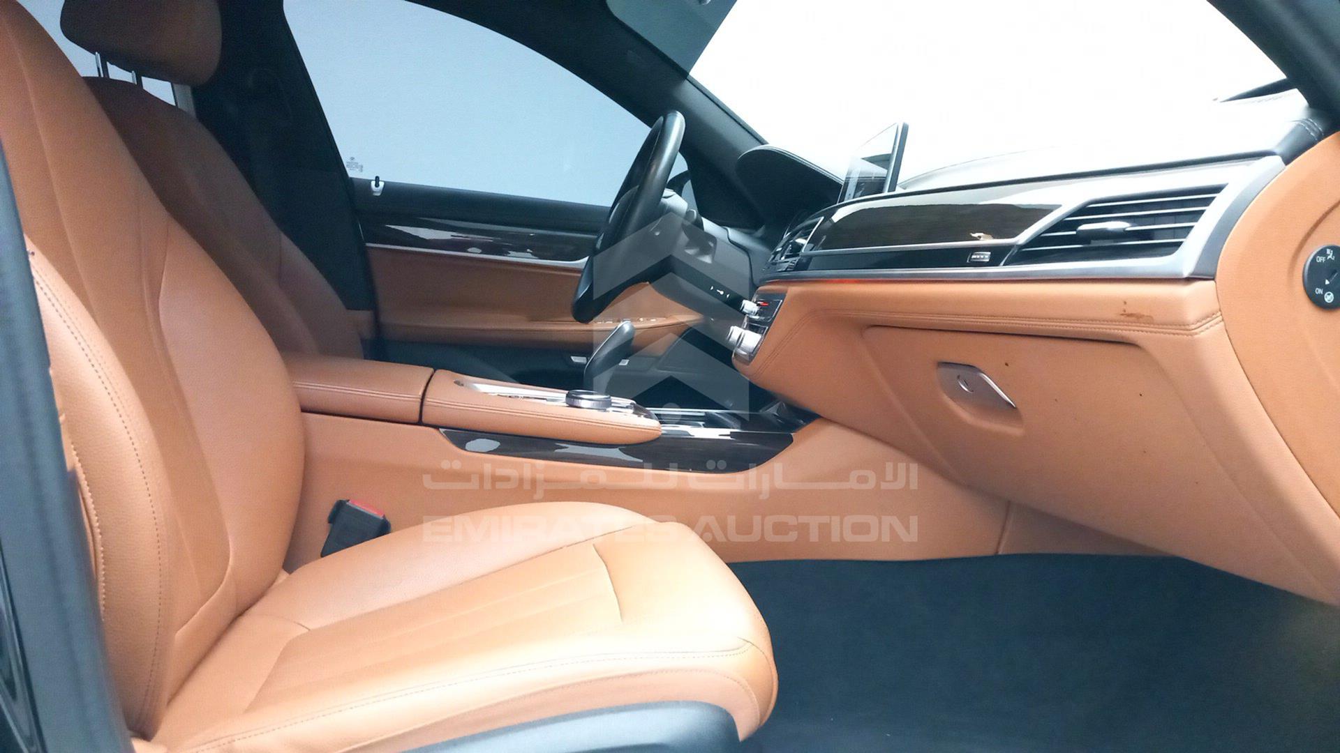 2017 BMW 730 LI VIN: WBA7E0106HG673177