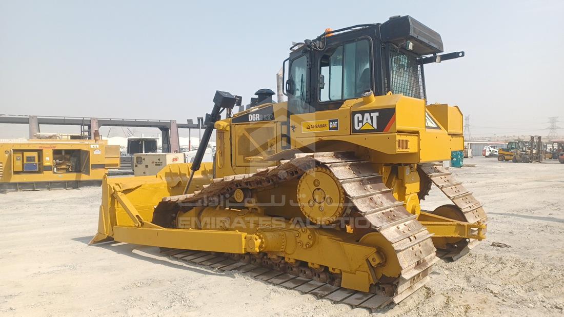 كاتربيلر D6R 2019 — الزاوية الخلفية اليسرى — صورة 7