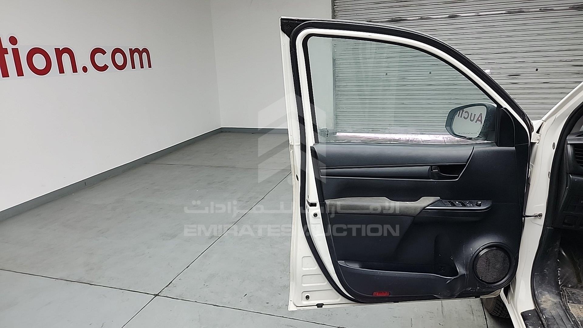 2018 TOYOTA HILUX VIN: MR0JX8CD0J3408898