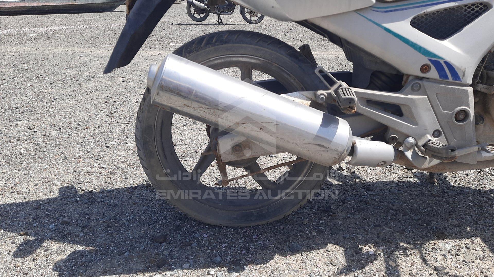 2007 HONDA CBX250 VIN: 9C2MC35007R302920