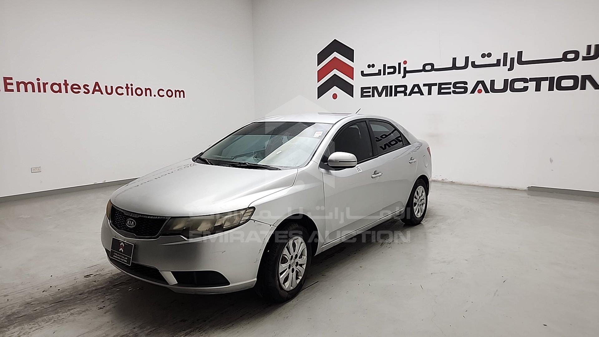 2012 KIA CERATO VIN: KNAFU411BC5962272
