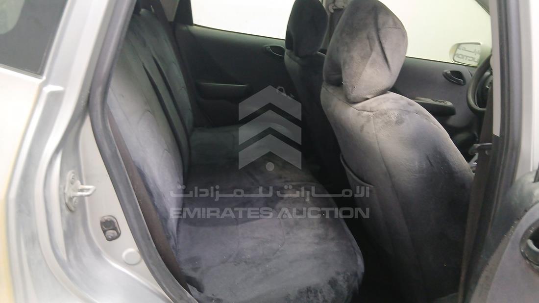 هوندا جاز 2006 — زاوية الراكب الخلفي اليمنى — صورة 23