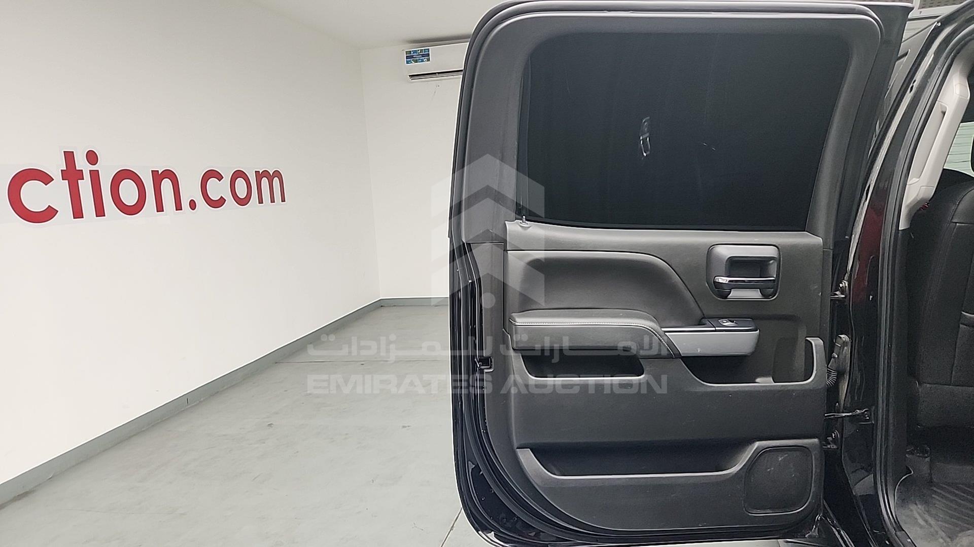 2018 CHEVROLET SILVERADO VIN: 3GCUKSEJ1JG368211