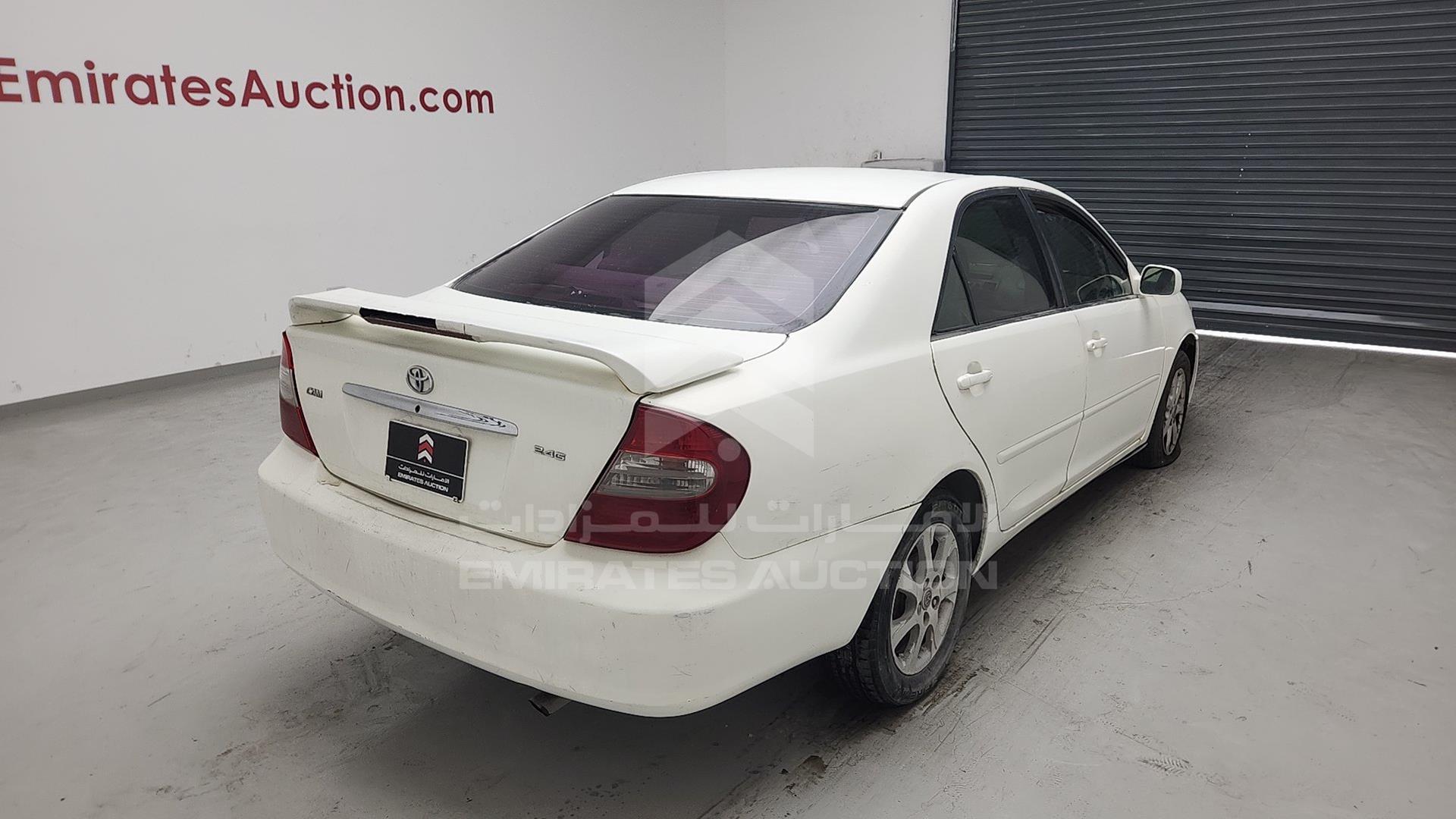 2004 TOYOTA CAMRY VIN: JTDBE32K940256749