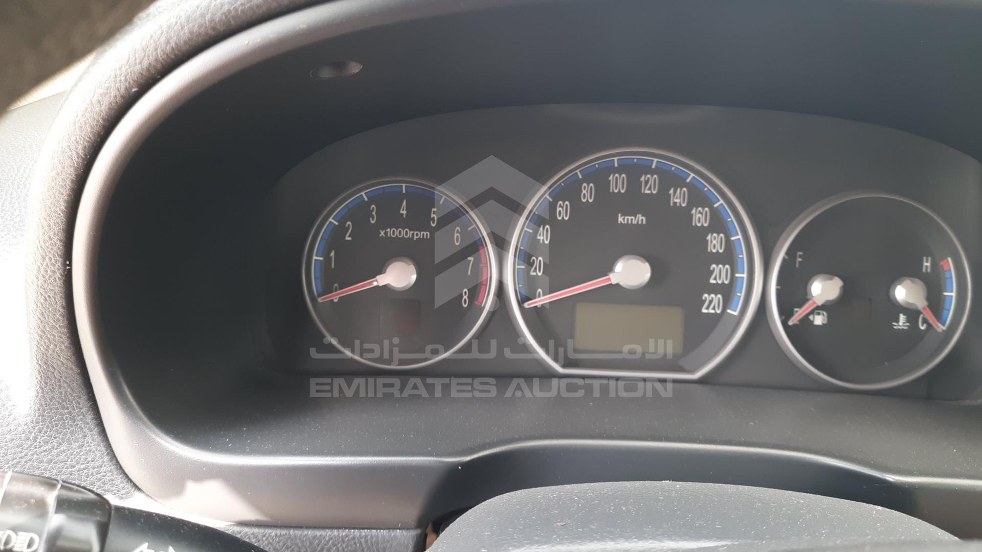 2009 HYUNDAI SANTA FE VIN: KMHSG81D39U462011