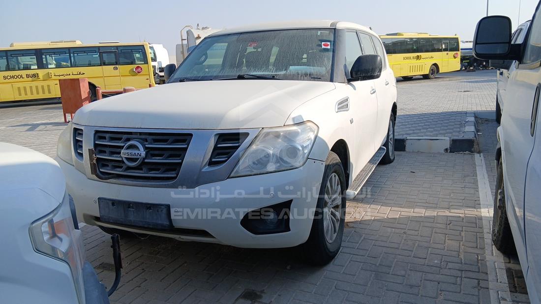 2019 Nissan Patrol — Front Left Angle — Photo 5