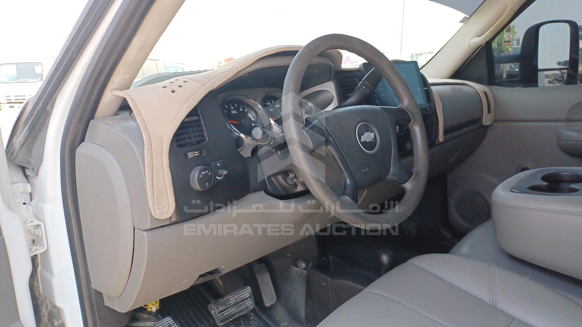 2008 CHEVROLET SILVERADO VIN: 1GCHK24K58E105295
