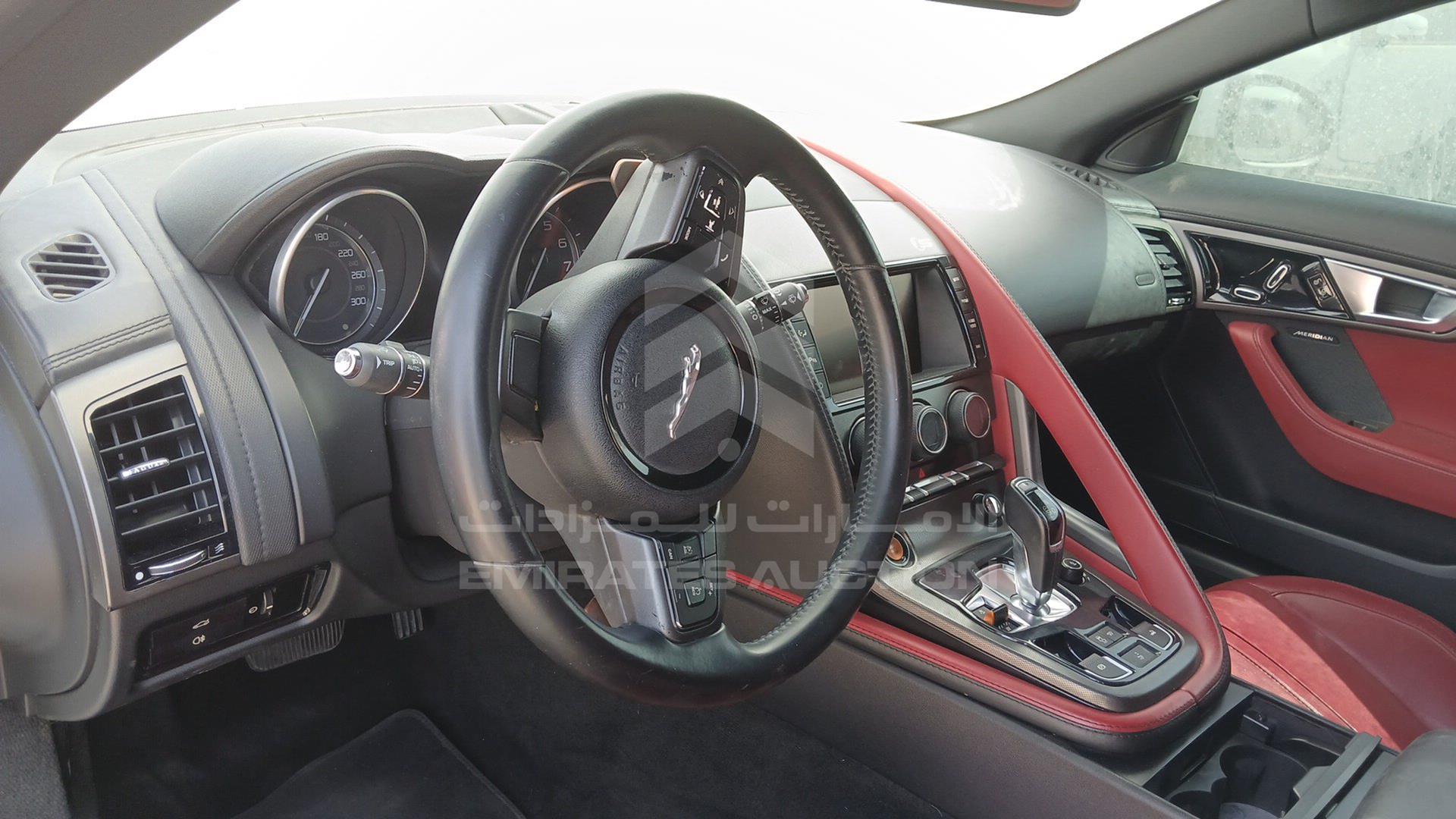 2014 JAGUAR F-TYPE VIN: SAJAA65G2E8K06277