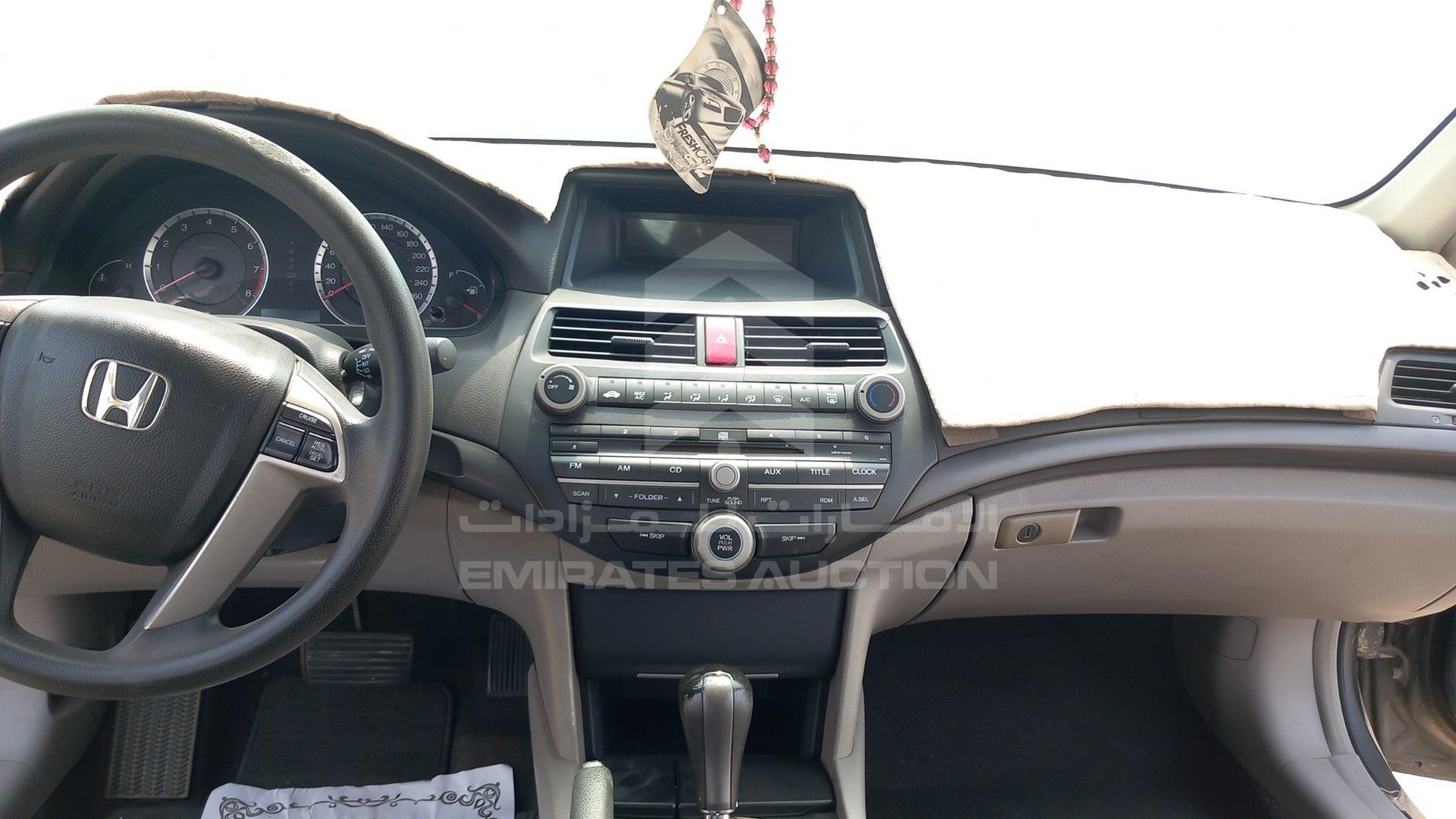 2009 HONDA ACCORD VIN: JHMCP26329C412386