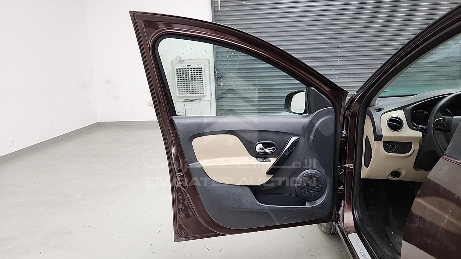 2017 RENAULT SYMBOL VIN: VF14SRAB3HT513865