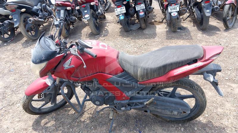 ME4KC20BXJ8001564 Auction: EmiratesAuction Lot: 406922 ME4KC20BXJ8001564 Honda Unicorn 160 2018 RED Photo 12