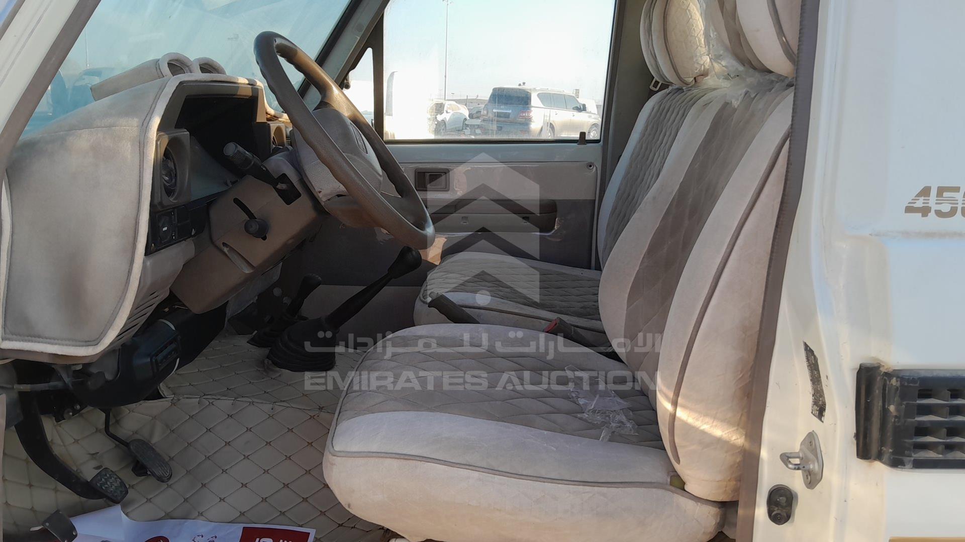 2007 TOYOTA LAND CRUISER PICKUP VIN: JTFLJ73J376037369