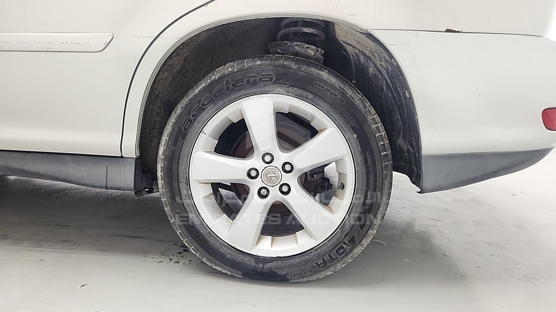 2004 LEXUS RX 330 VIN: JTJGA31U440006112