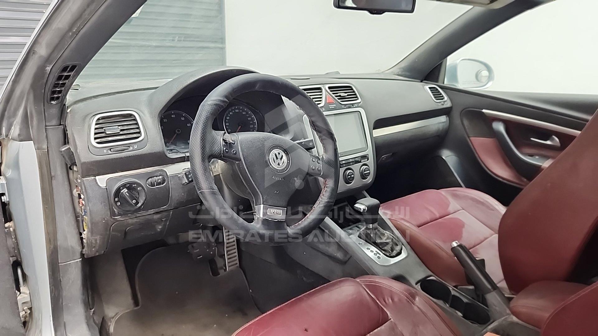 2008 VOLKSWAGEN EOS VIN: WVWAR21F88V000237
