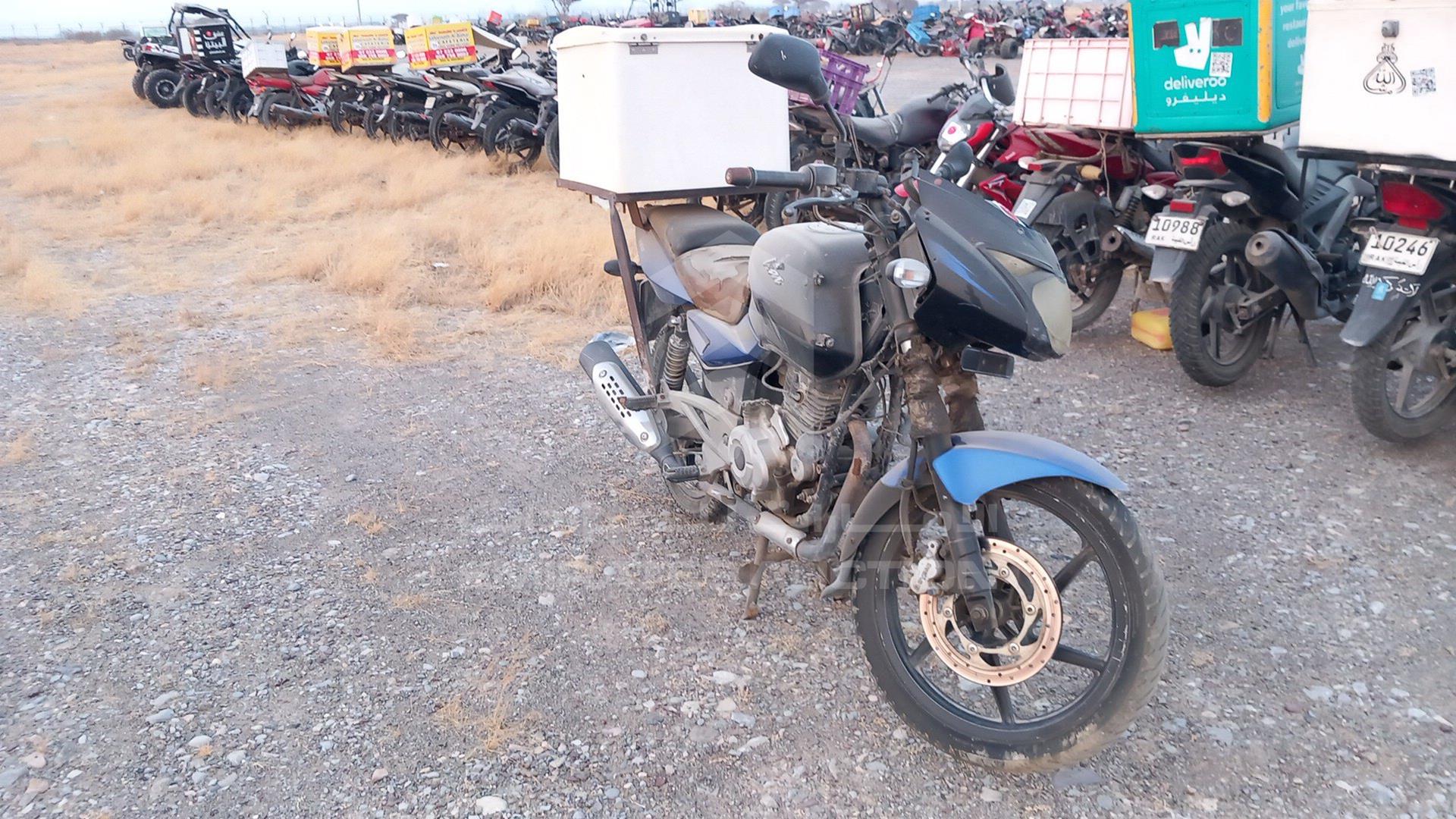2015 BAJAJ PULSAR 180CC VIN: MD2A12DZ5FCD56261