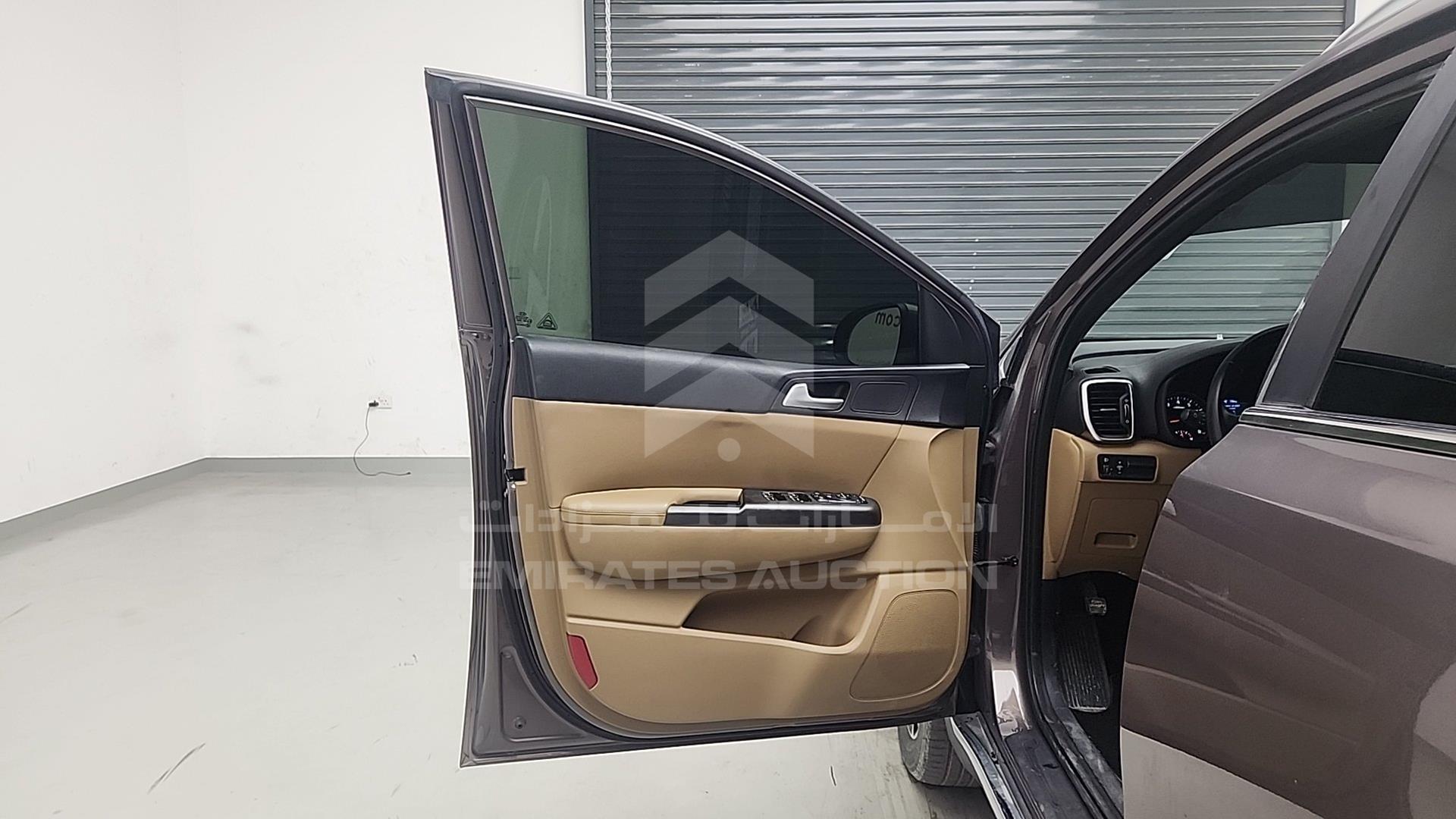 2021 KIA SPORTAGE VIN: U5YPH8149ML911684