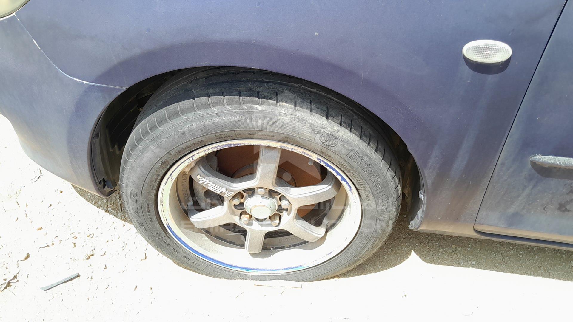 0 MAZDA --- VIN: JM7BK226651110171