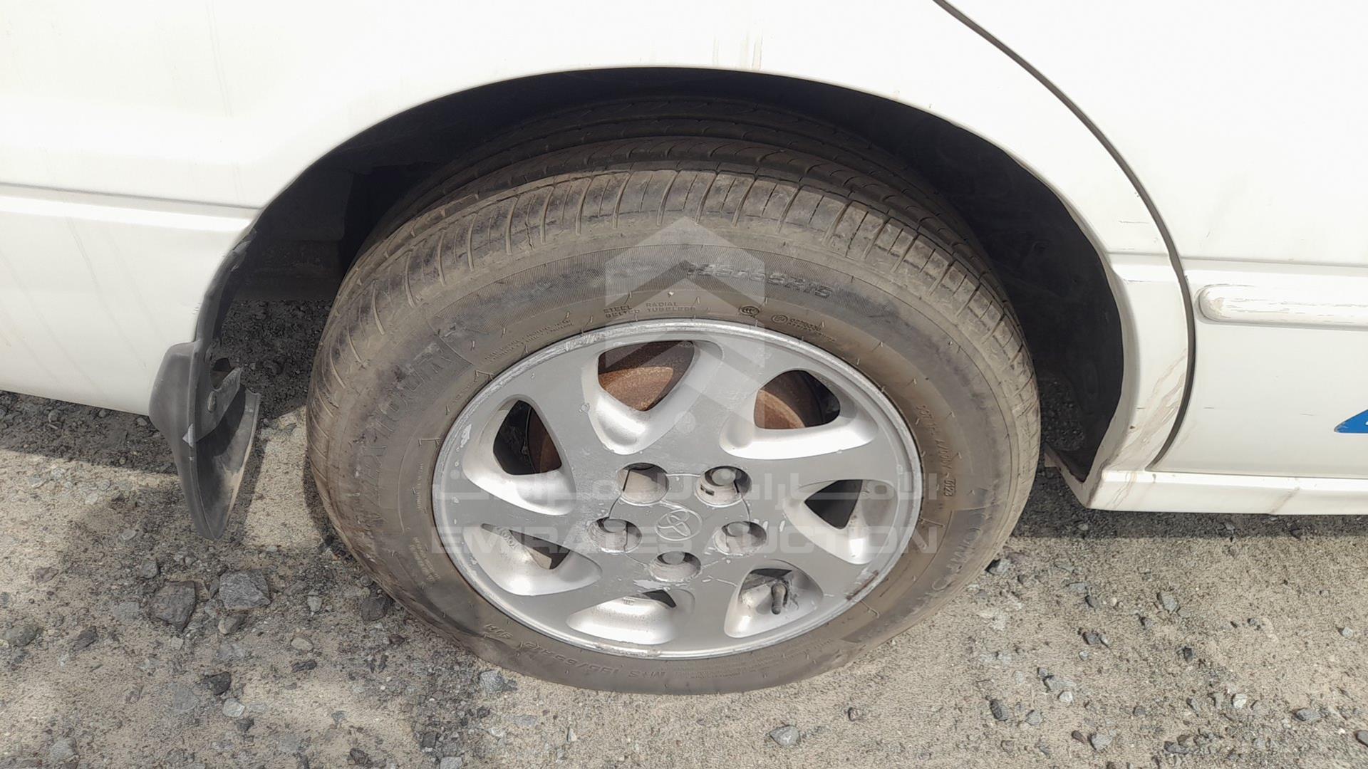 1999 TOYOTA CAMRY VIN: 4T1BG22K2XU889011