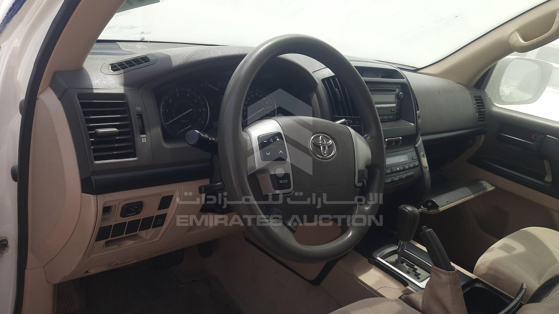 2013 TOYOTA LAND CRUISER VIN: JTMDU09J8D4063802