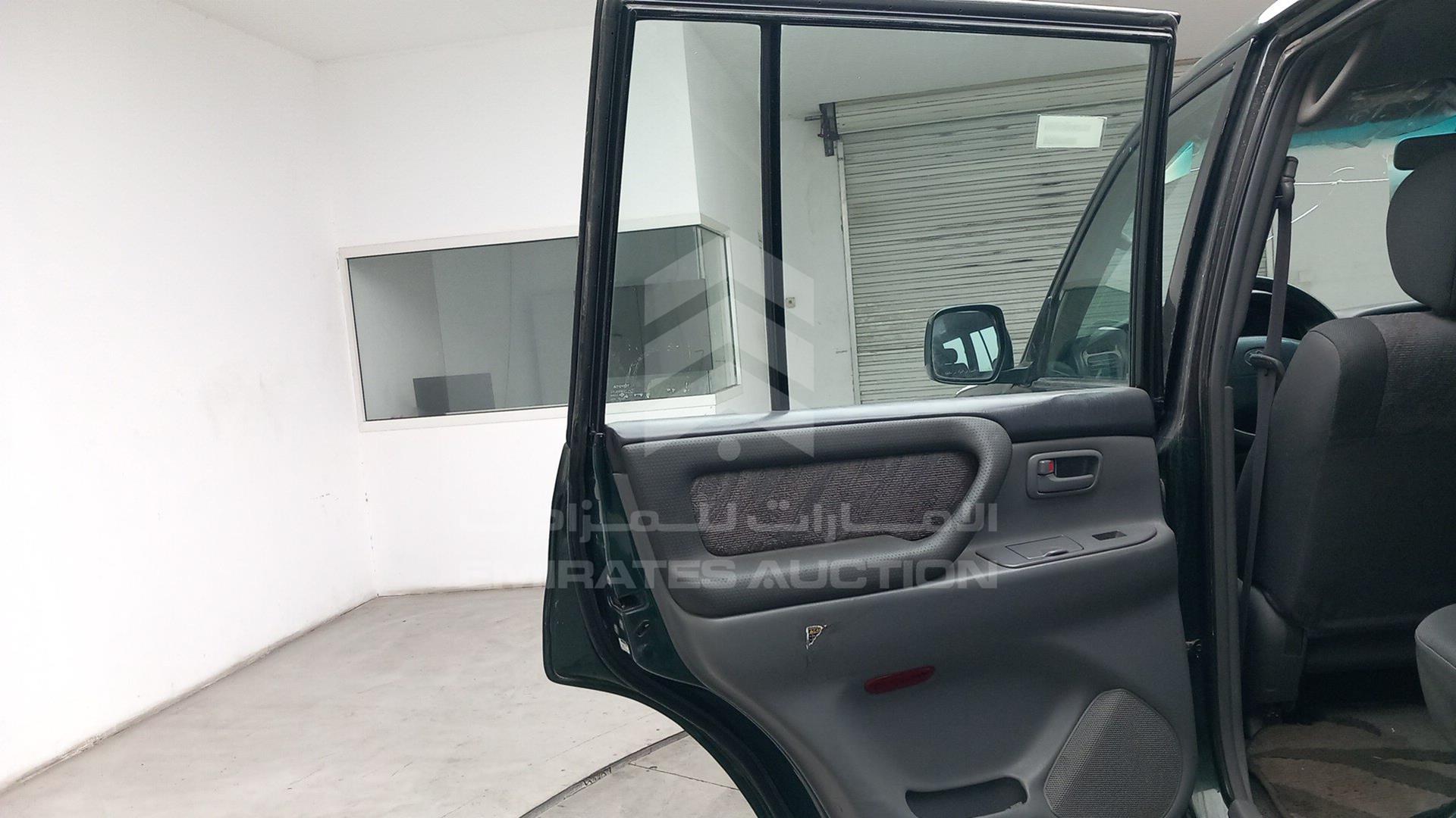 2000 TOYOTA LAND CRUISER VIN: JTEHJ09J115008443