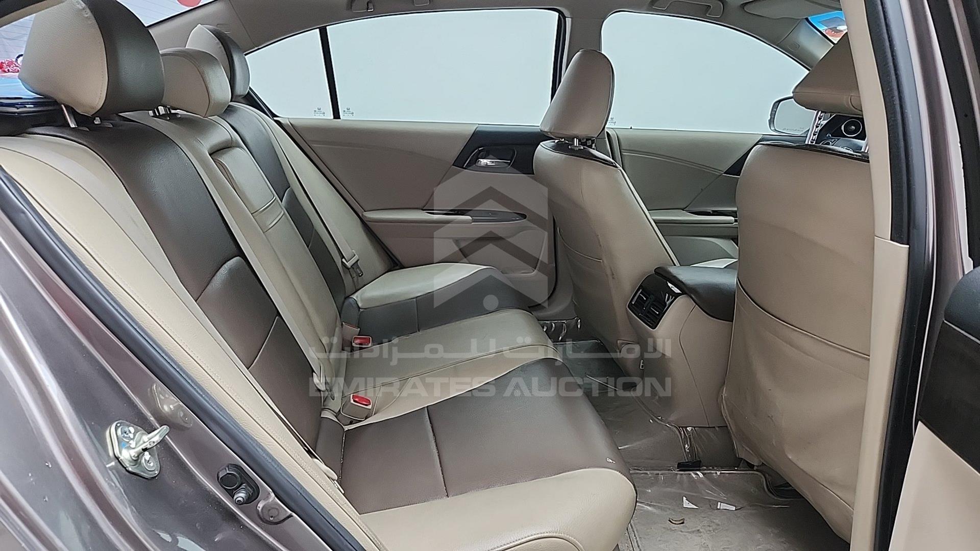 2015 HONDA ACCORD VIN: LUCCR2665F3406434