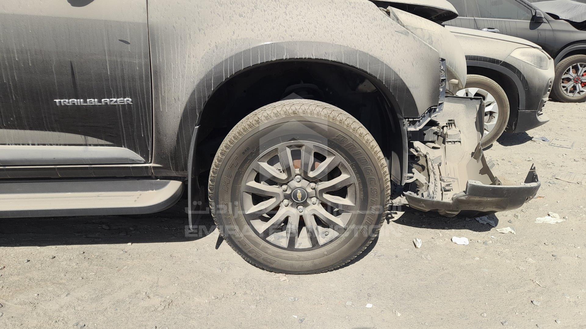 2018 CHEVROLET TRAILBLAZER VIN: MMM156FB8JH614820