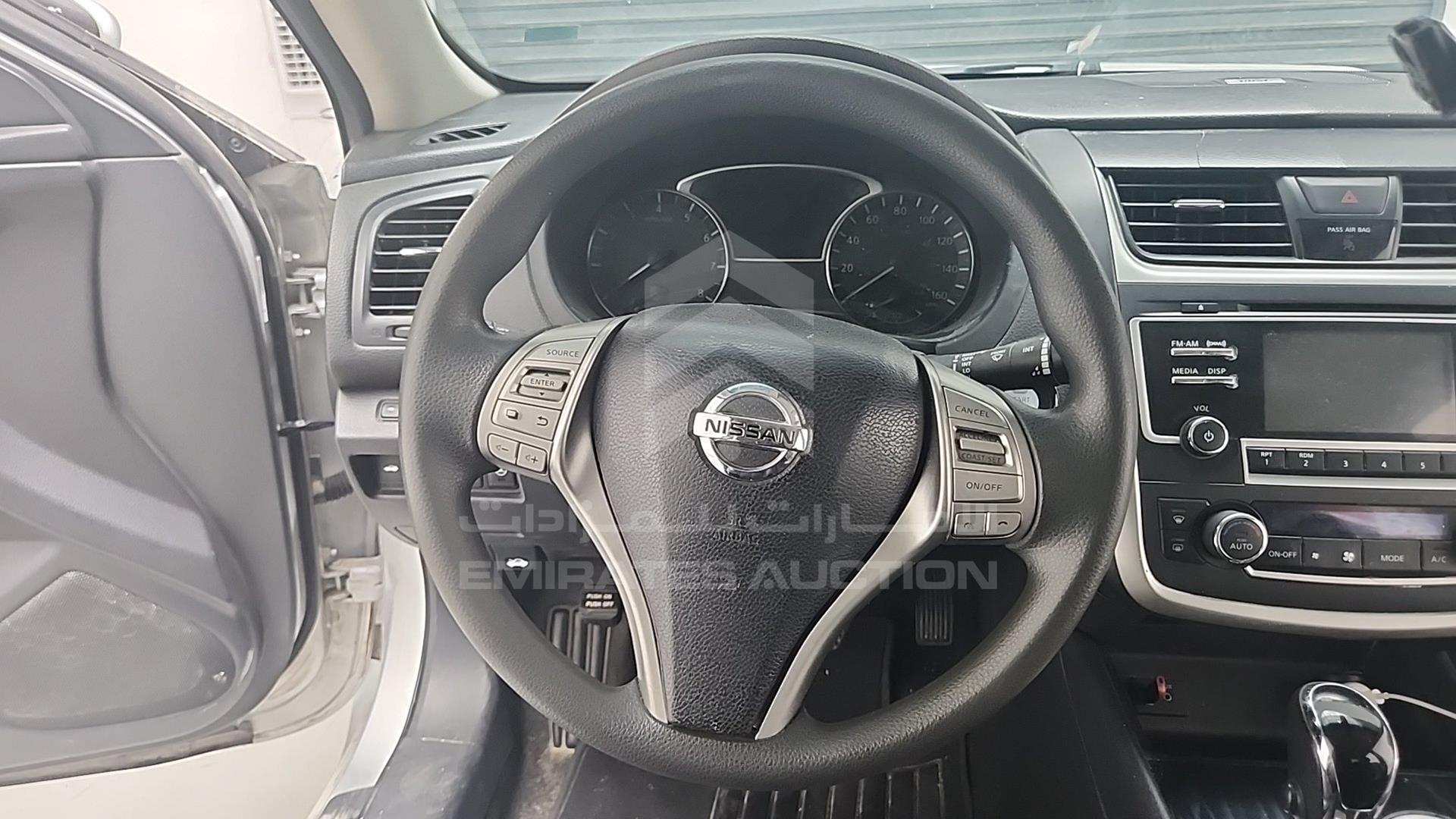 2017 NISSAN ALTIMA VIN: 1N4AL3AP4HC234120