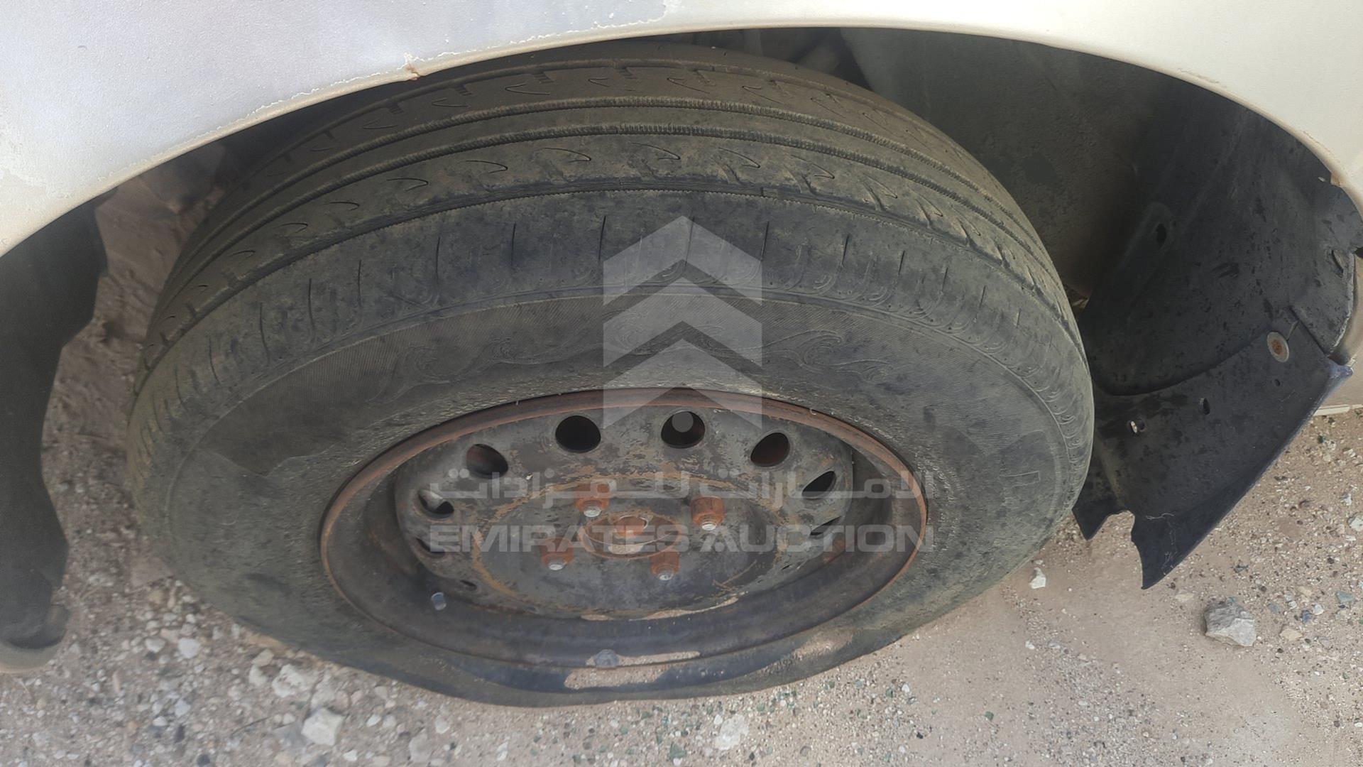 0 KIA CLARUS VIN: KNAGC2295X5524297