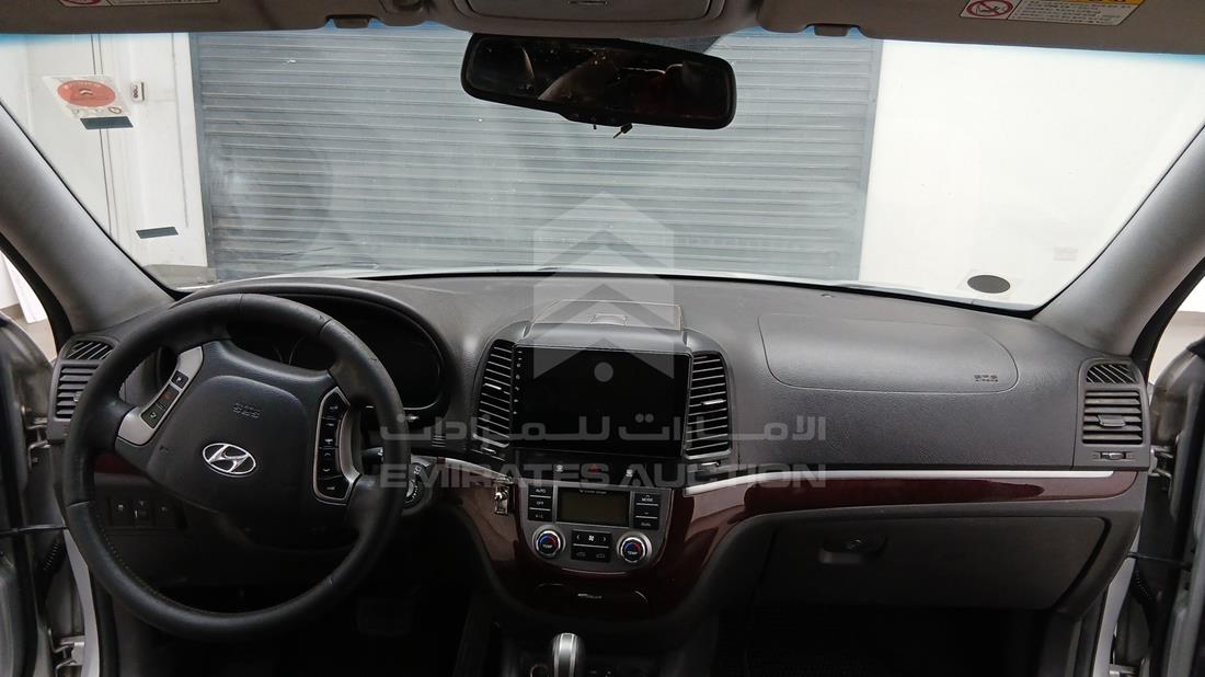 هيونداي سانتا في 2010 — زاوية الواجهة الكاملة — صورة 17