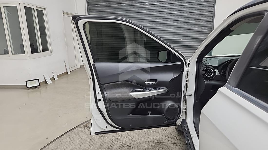 2019 Nissan Kicks — Front Left Door — Photo 12