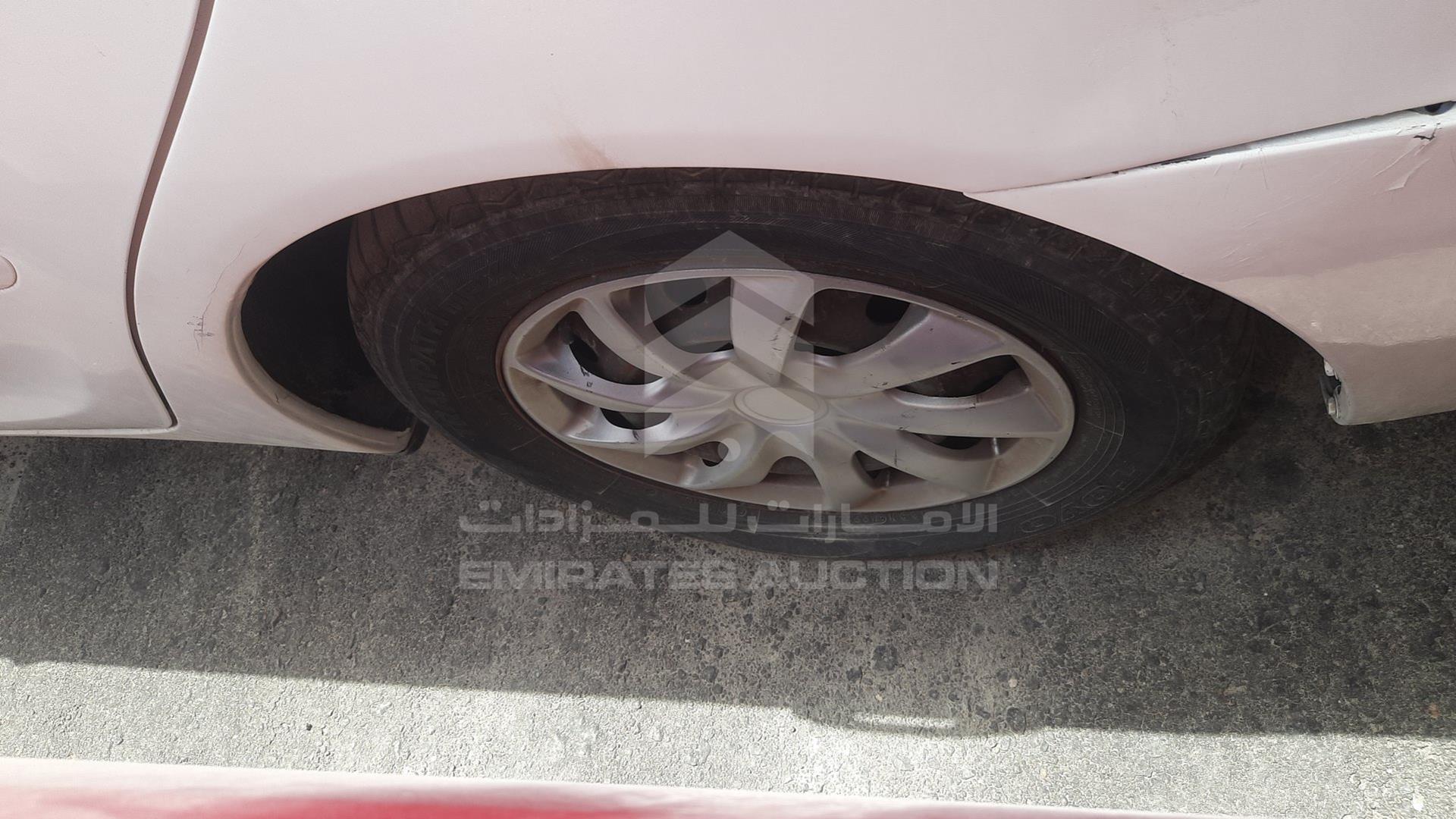 2006 TOYOTA CAMRY VIN: 6T1BE32KX6X581873