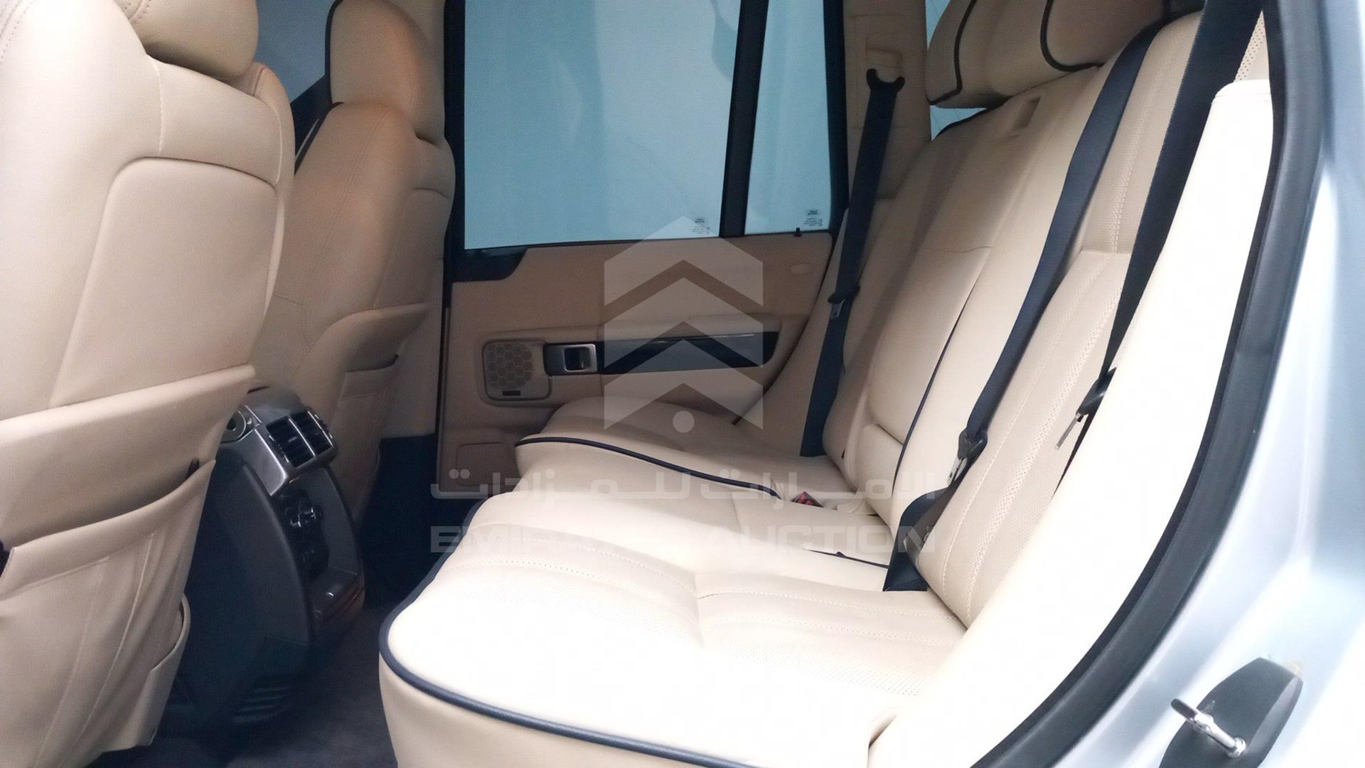 2010 RANGE ROVER VOGUE VIN: SALLMAME4AA319445