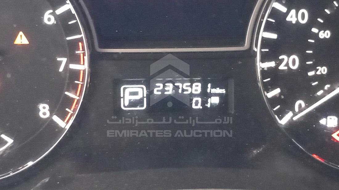 2015 Nissan Altima — Odometer Reading — Photo 2