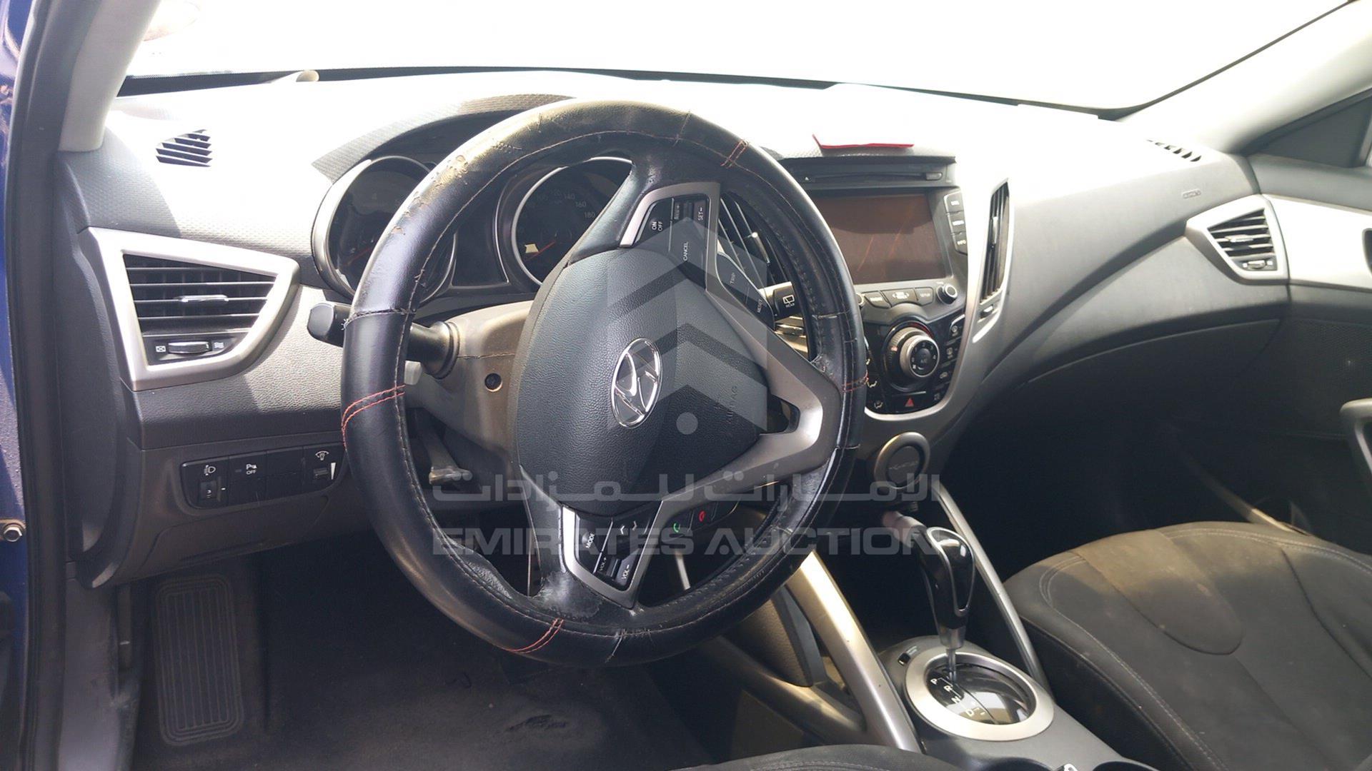 2012 HYUNDAI VELOSTER VIN: KMHTC61C7CU082138