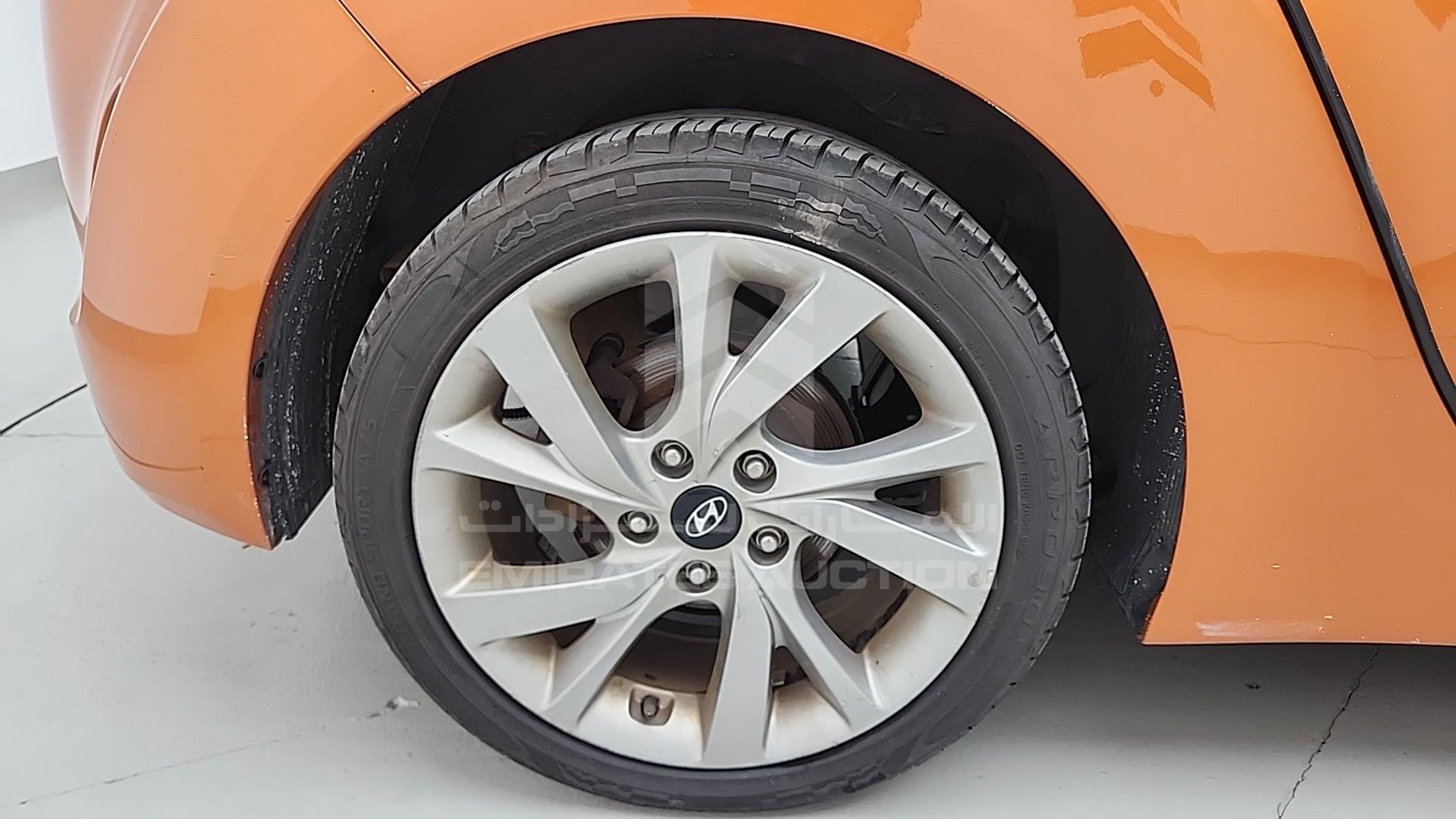 2017 HYUNDAI VELOSTER VIN: KMHTC6AD3HU306537