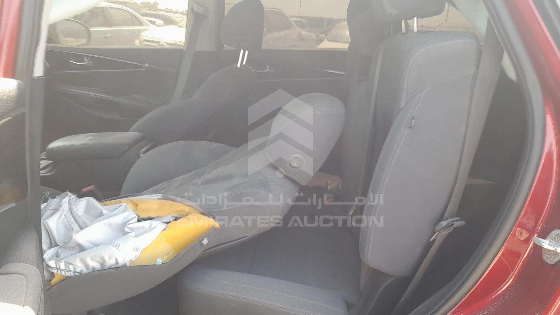 2019 KIA SORENTO VIN: 5XYPGDA54KG587151