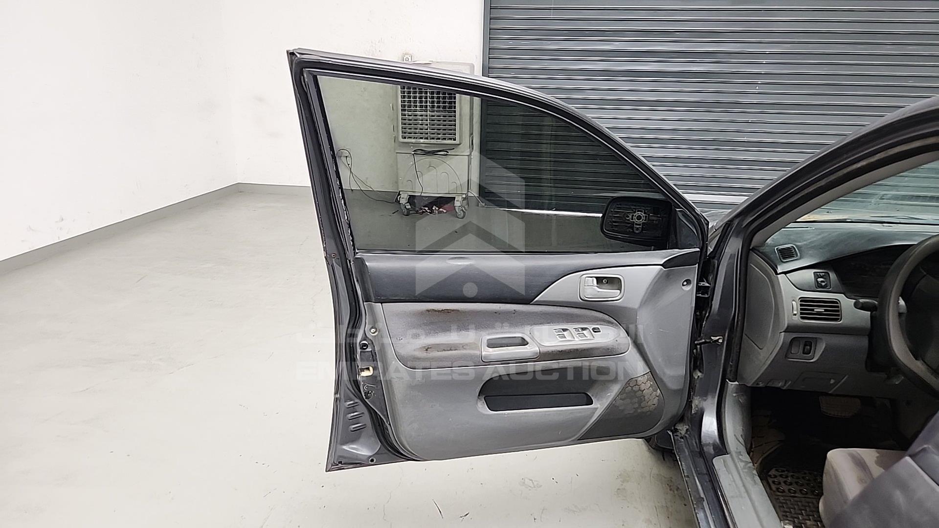 2008 MITSUBISHI LANCER VIN: JMYSRCS1A8U717390