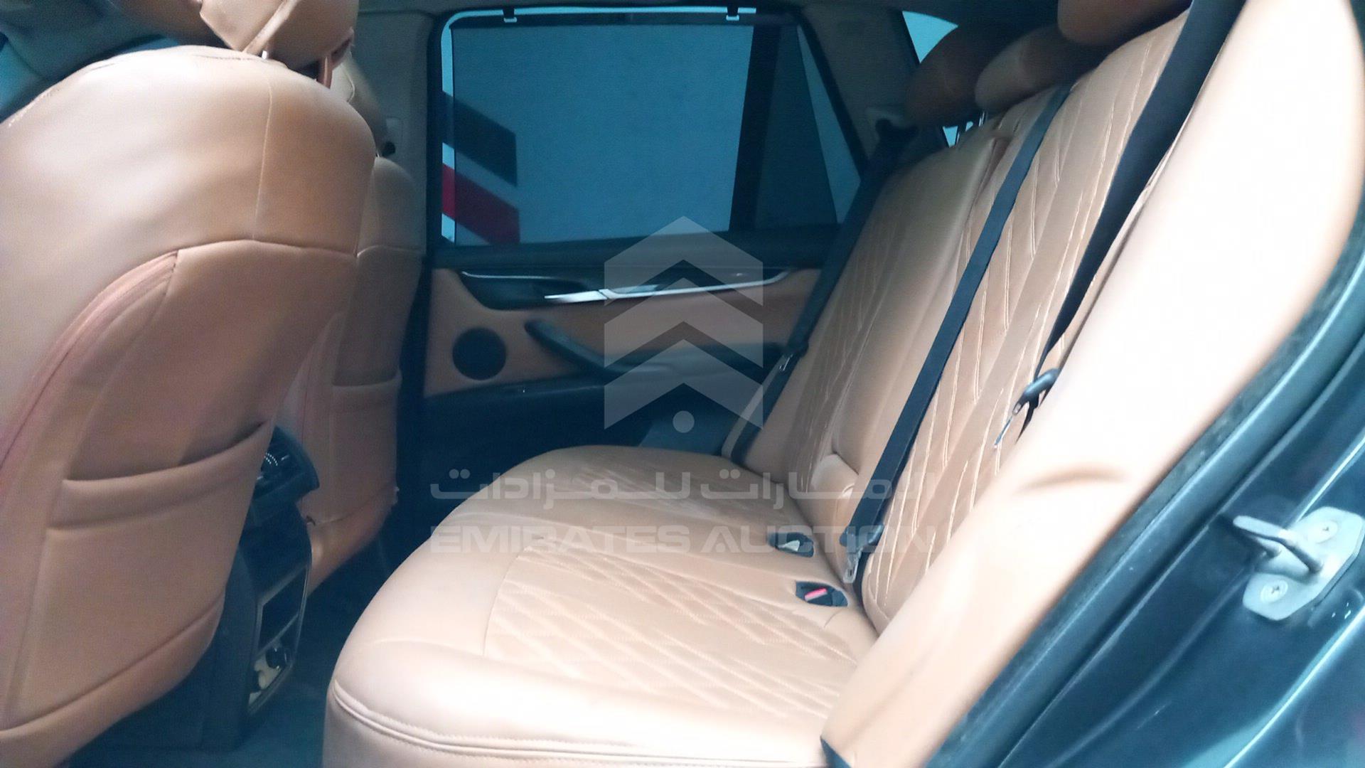 2015 BMW X5 VIN: 5UXKR2C58F0H35448