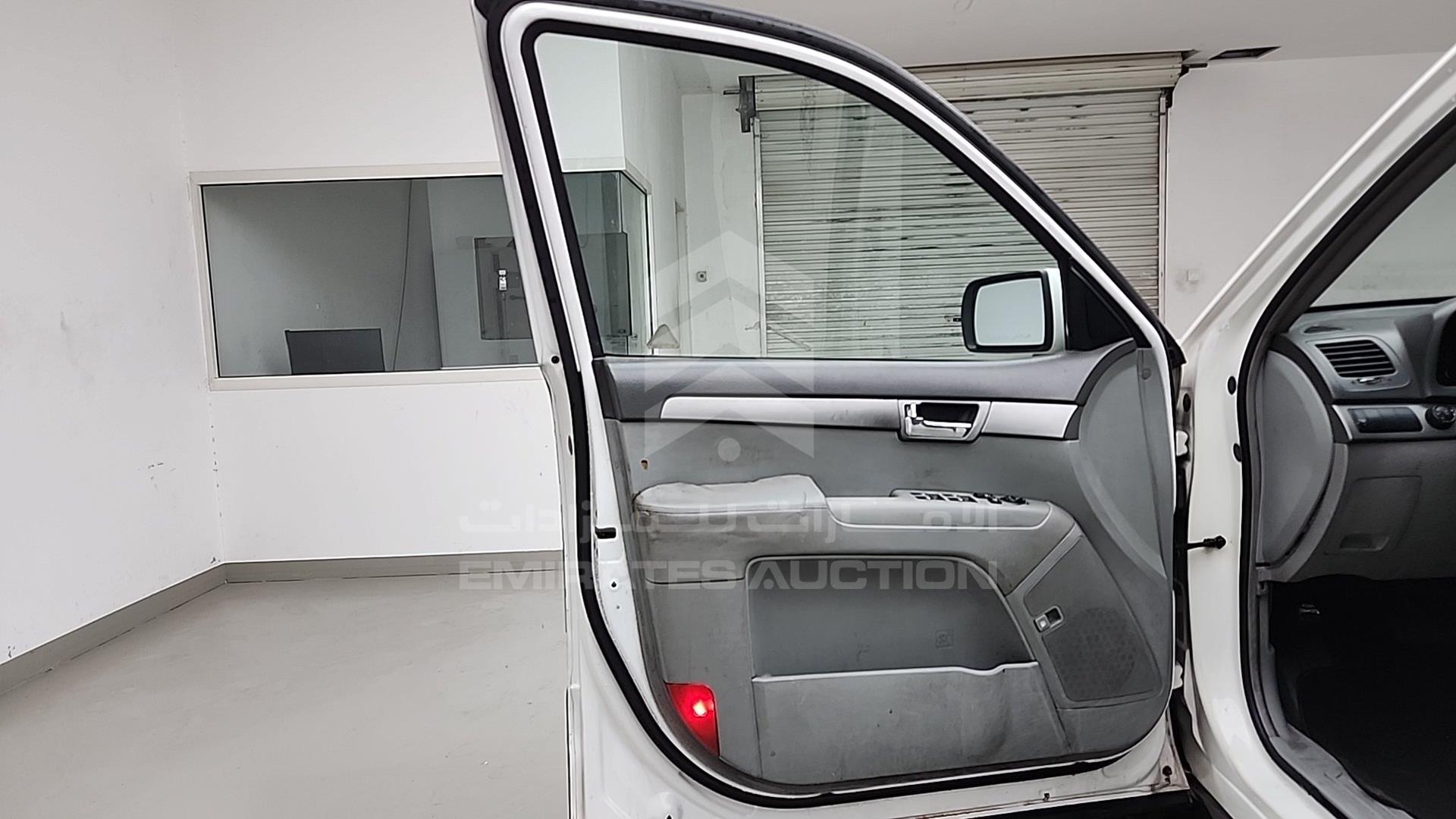 2012 KIA MOHAVE VIN: KNAKM8113C5078845