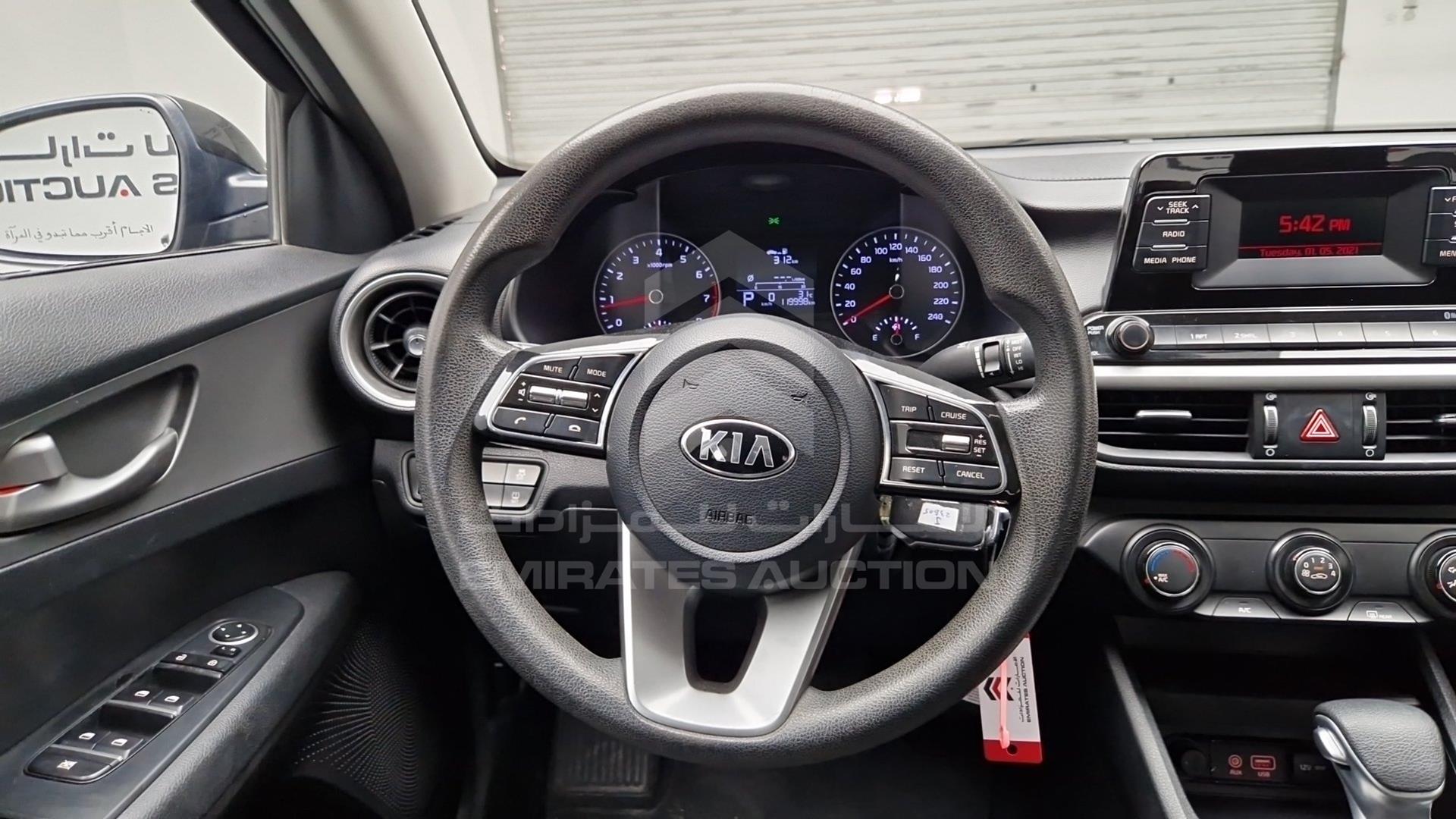 2020 KIA CERATO VIN: KNAF24163L5851907