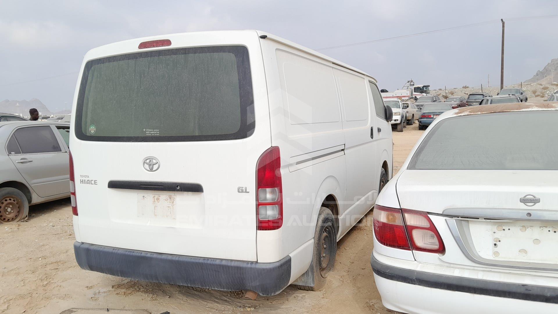 2015 TOYOTA HIACE VIN: JTFHX02P1F0099355