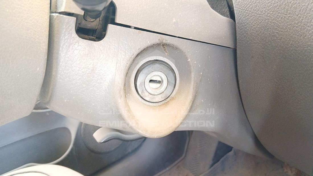 2005 Kia Rio — Keys — Photo 4