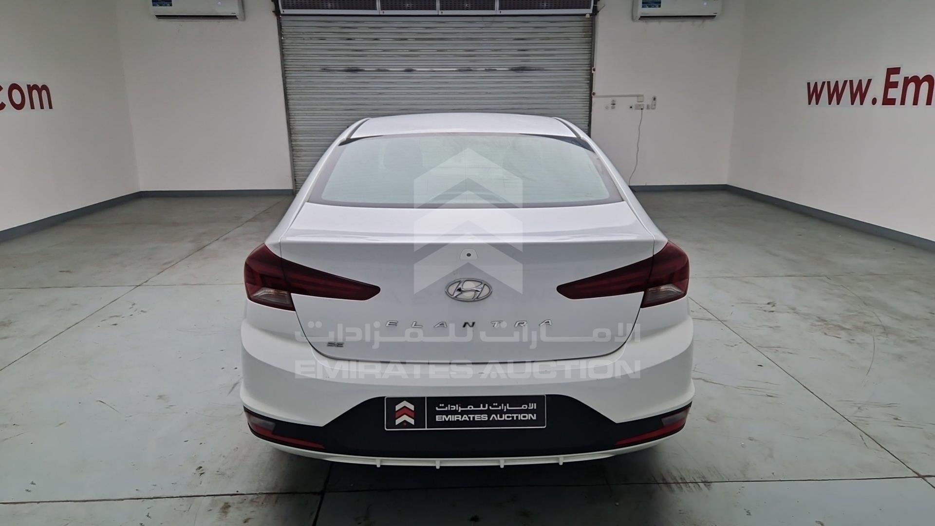 2019 HYUNDAI ELANTRA VIN: 5NPD74LFXKH421749