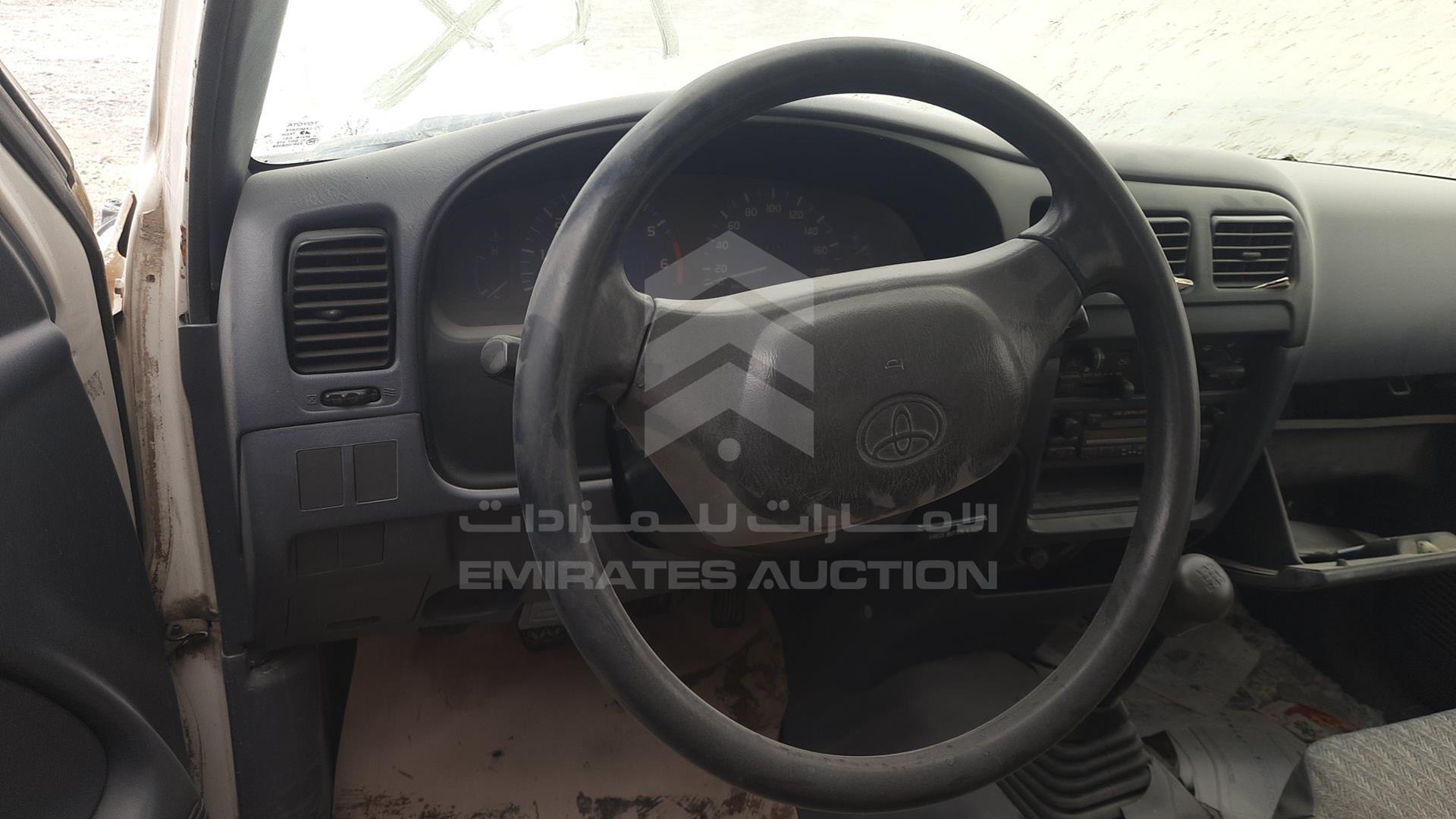 2004 TOYOTA HILUX VIN: JTFEM426740137615