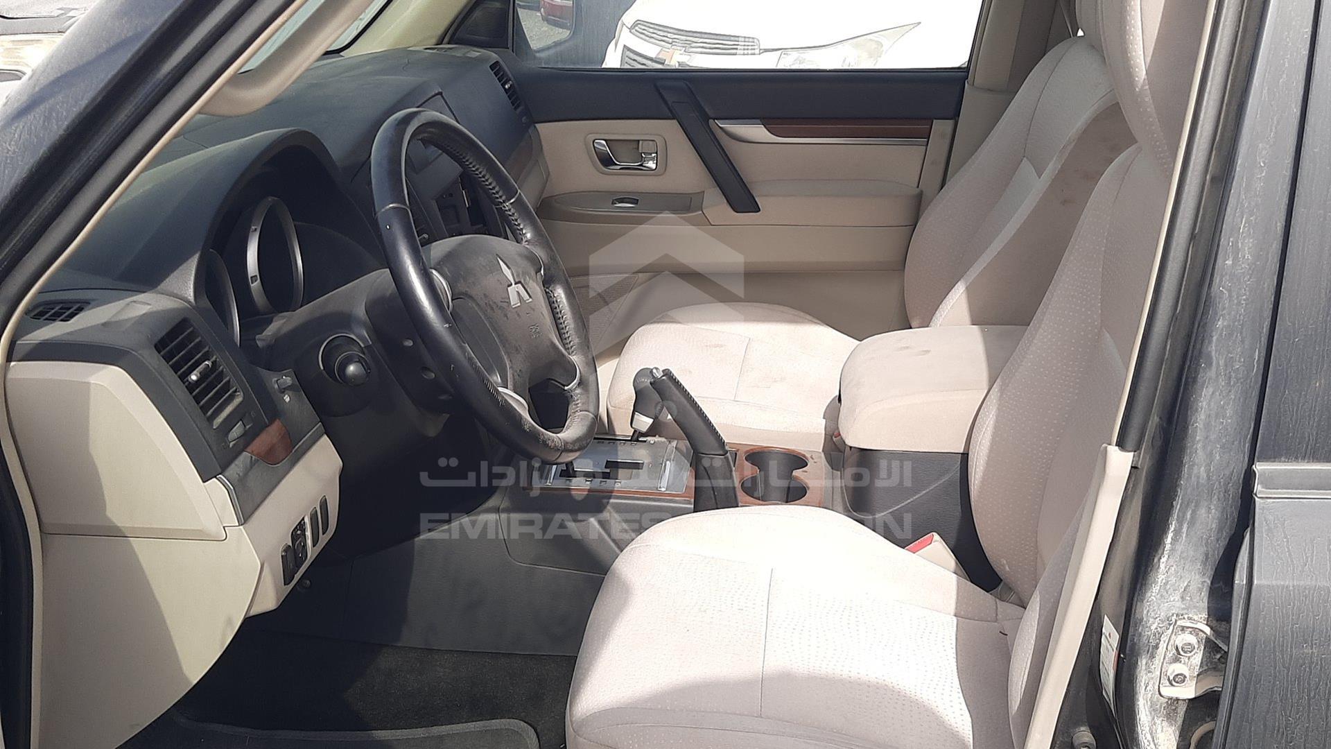 2007 MITSUBISHI PAJERO VIN: JMYLRV93W7J716274